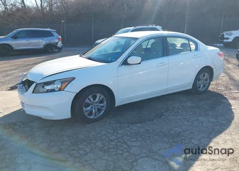 2011 Honda Accord 2.4 Se from USA, damaged, VIN 1HGCP2F65BA125350
